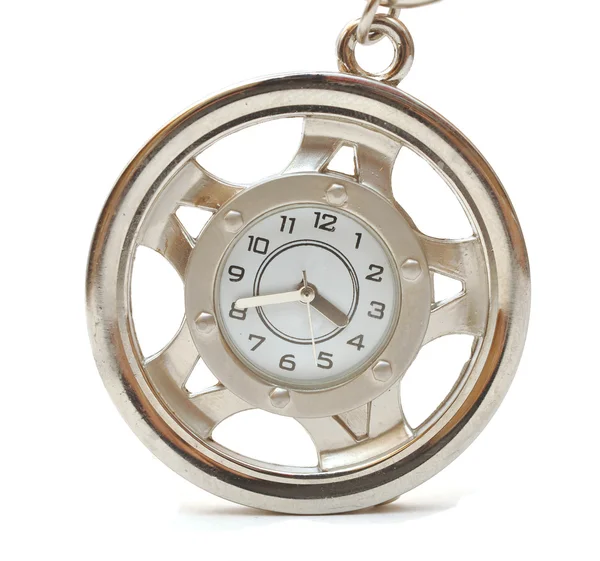 Reloj redondo aislado en blanco — Foto de Stock