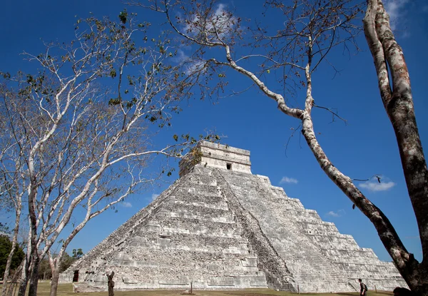 Templo de Chichén Itzá Kukulkán — Foto de Stock