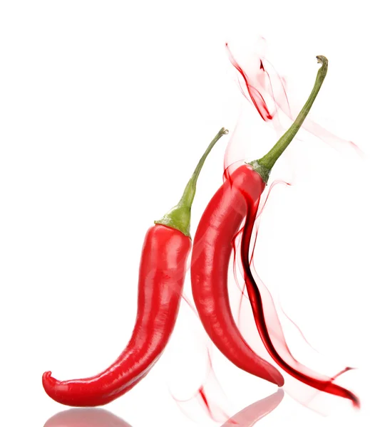 Rode chili peper geïsoleerd op wit — Stockfoto