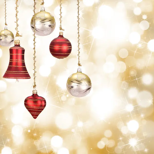 Fundo de Natal com borrão luzes douradas — Fotografia de Stock