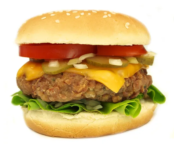 白い背景の上のチーズバーガー — ストック写真