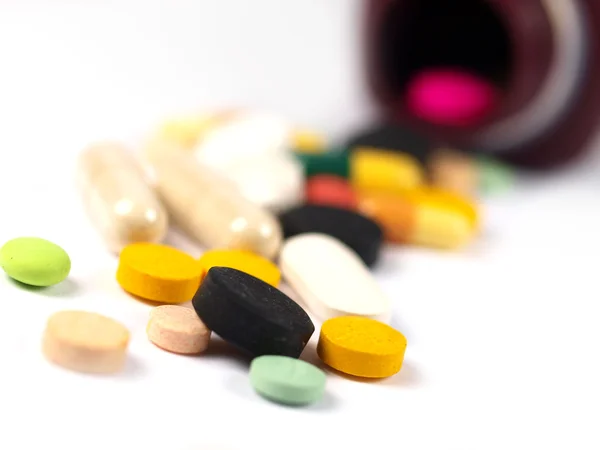 Close-up pillole mediche e compresse sfondo — Foto Stock