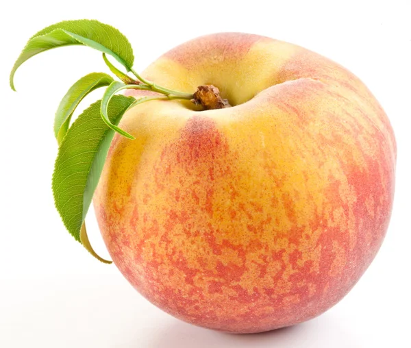 Ripe peach with leaves — Stock Photo, Image