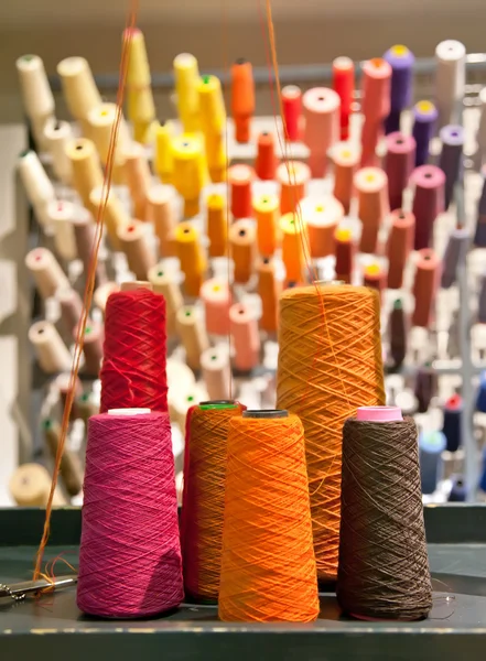 产业用纺织品的线程 — 图库照片