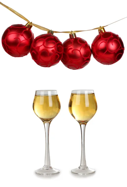 Red balls and glasses — Stock Photo, Image