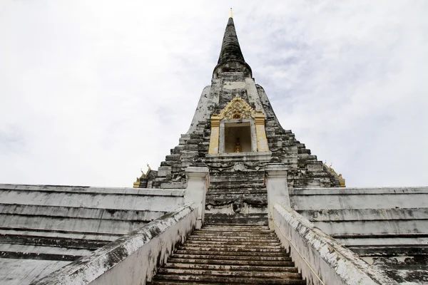 Wat Phuthao Thong — Stock Photo, Image