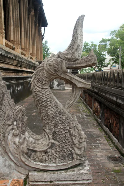 Staircase with dragon — Stock Photo, Image