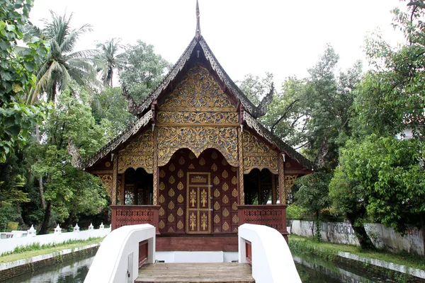 小さな木製の寺院 — ストック写真