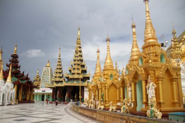 Shwe Dagon pagoda clipart