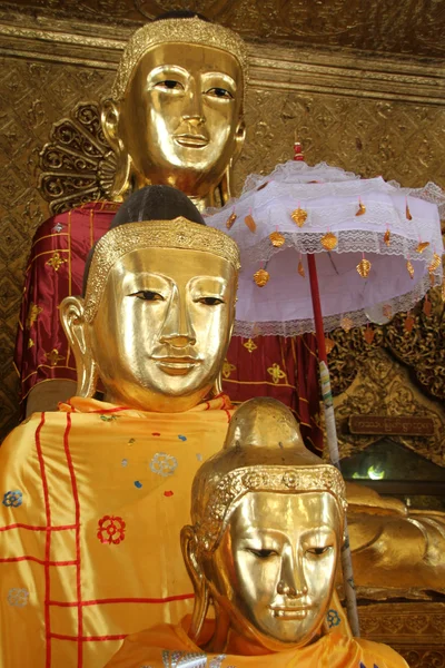 Buddhas im Tempel — Stockfoto