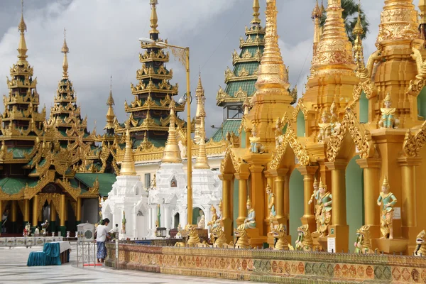 Пагода Шве Дагона — стоковое фото