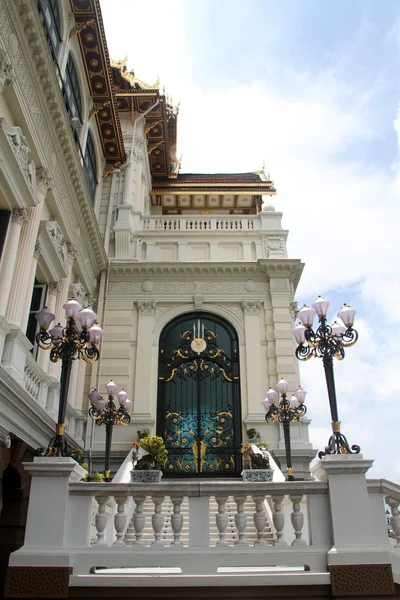 Facade of Grand palace — Stock Photo, Image