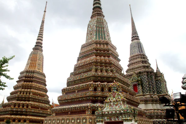 タイル張りの仏塔 — ストック写真