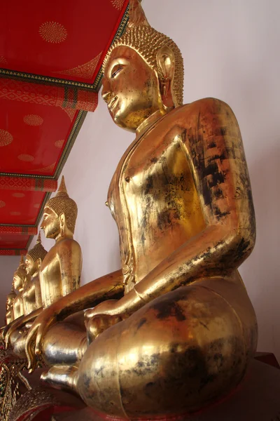 Gouden Boeddha 's — Stockfoto