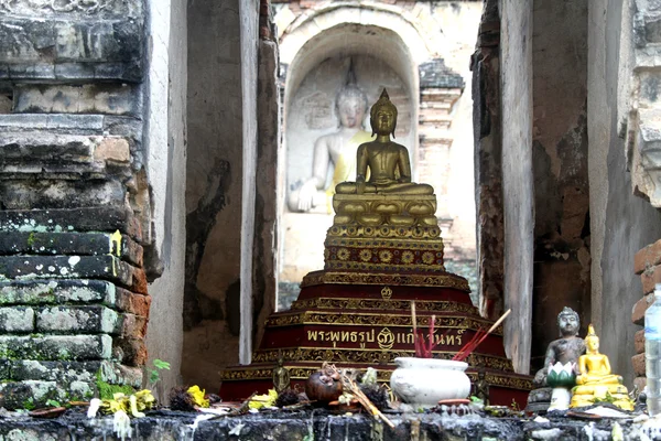Buddha in wat — Stock Photo, Image