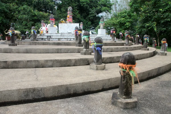 Monumento con falos en el Doitong — Foto de Stock