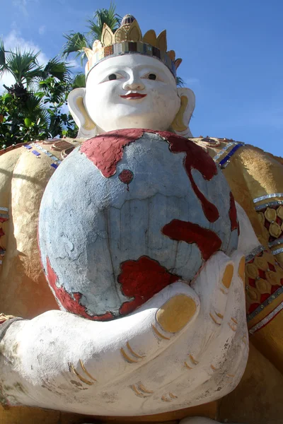 Buddha with globe — Stock Photo, Image