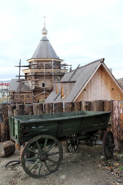 Oude houten kar — Stockfoto