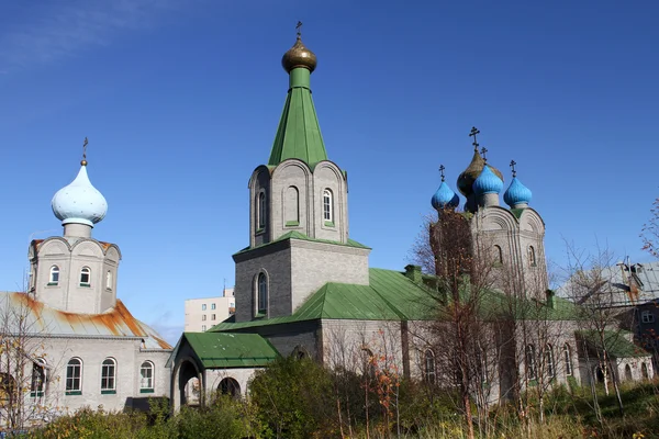 Neue russische Kirche — Stockfoto