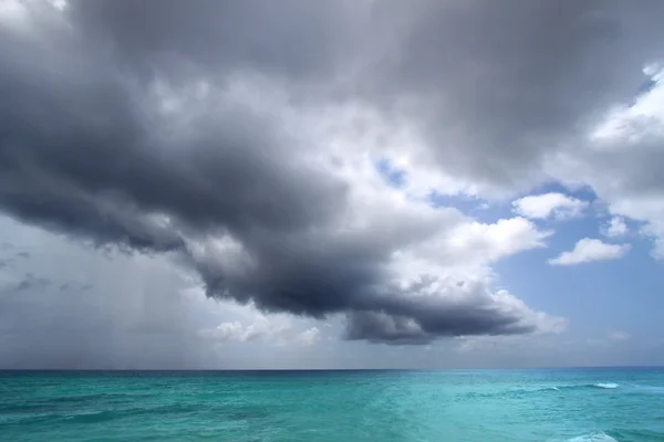 Atlanti vihar felhők — Stock Fotó