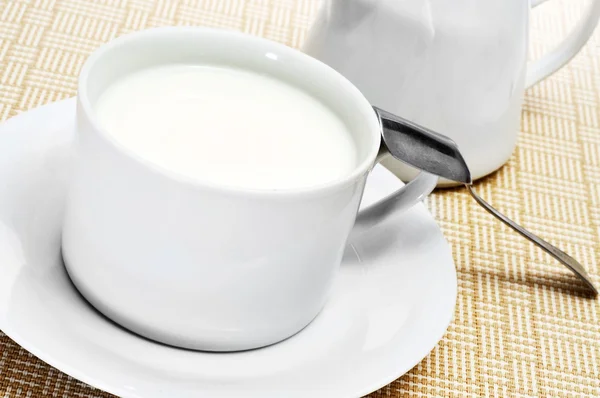 Kopp mjölk — Stockfoto