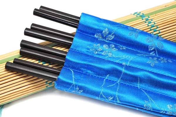 Chopsticks e makisu — Fotografia de Stock