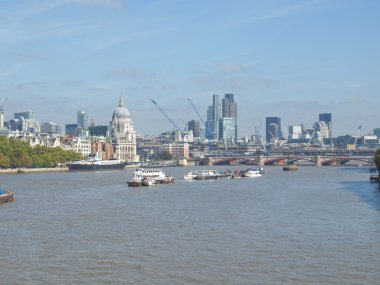 Londra 'da Thames Nehri