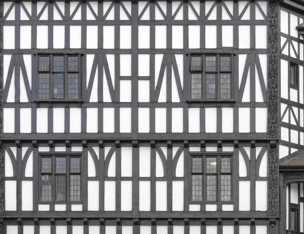 Tudor épület — Stock Fotó