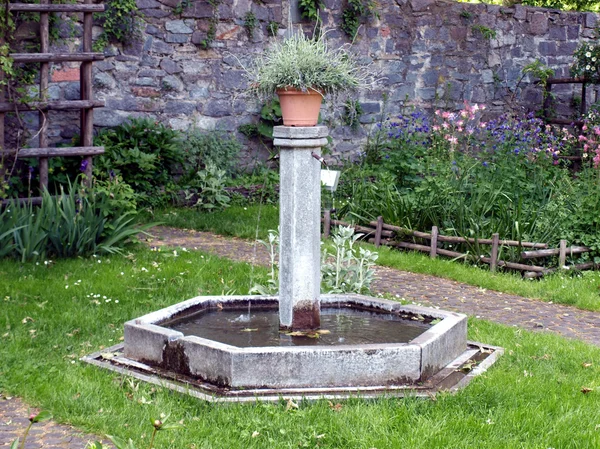 Medieval fountain — Stock Photo, Image