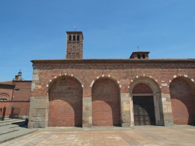 Sant ambrogio Kilisesi, milan