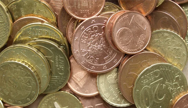 Fondo de monedas en euros —  Fotos de Stock