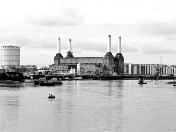 Estação eléctrica de Londres Battersea — Fotografia de Stock
