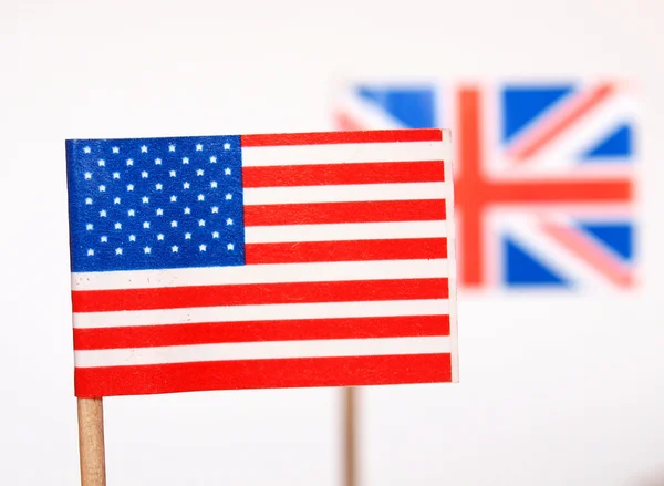 Brittiska och amerikanska flaggor — Stockfoto