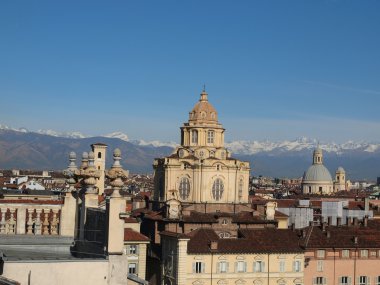 San lorenzo Kilisesi, Torino