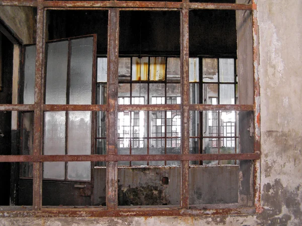 Fabbrica abbandonata — Foto Stock