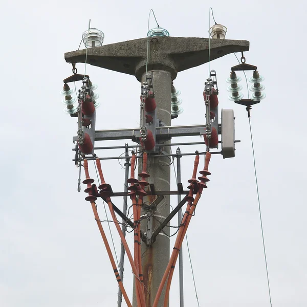 Trasmission line tower — Stockfoto