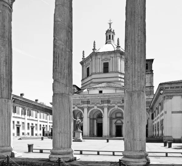 San Lorenzo Kirche, Mailand — Stockfoto