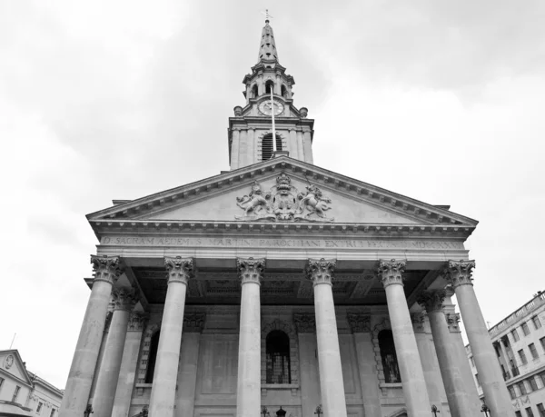 伦敦圣马丁教堂 — 图库照片
