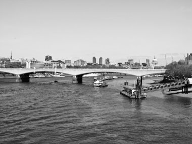 Londra 'da Thames Nehri