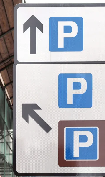 Parking znak — Zdjęcie stockowe