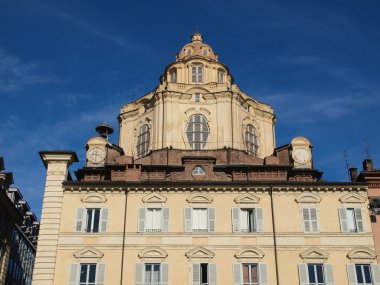 San lorenzo Kilisesi, Torino