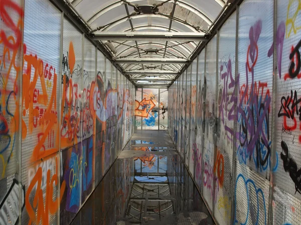 Bridge with graffiti — Stock Photo, Image
