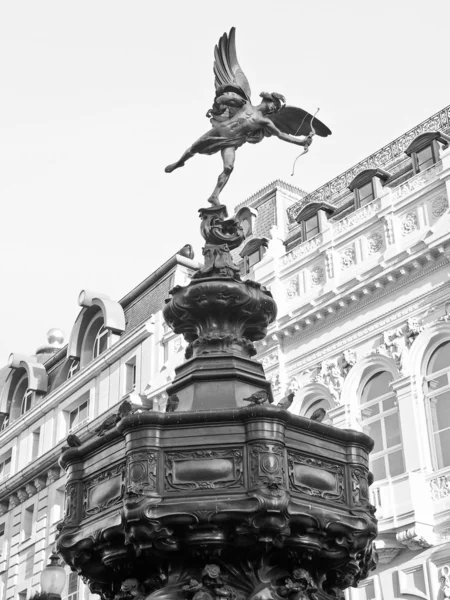 伦敦皮卡迪利马戏团 — 图库照片