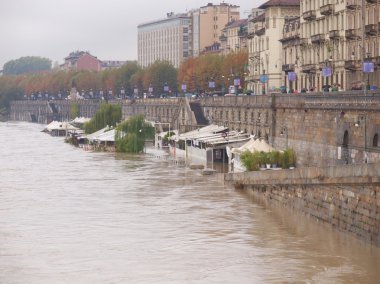 nehir po taşkın, Torino, piedmont, İtalya