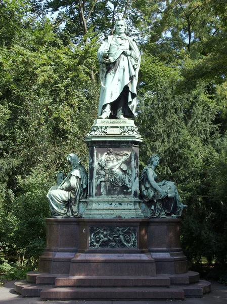Памятник Петру Корнелиусу — стоковое фото