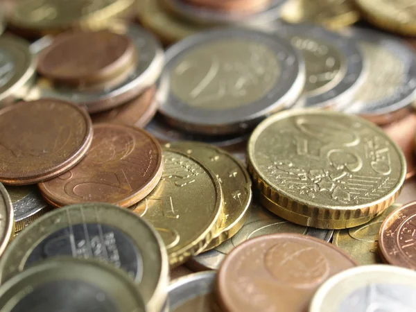 Monedas en euros Fotos De Stock Sin Royalties Gratis