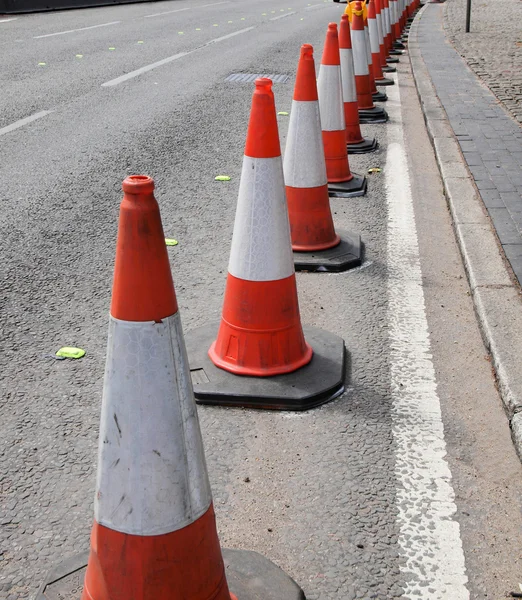 Cone de tráfego — Fotografia de Stock