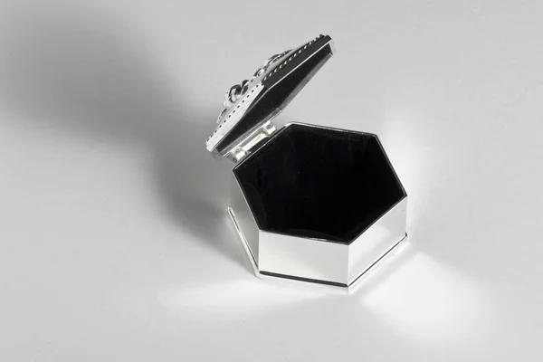 Caixa de prata pequena — Fotografia de Stock