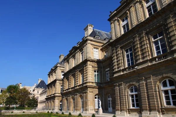 Paris'teki Lüksemburg Sarayı — Stok fotoğraf