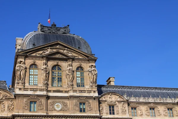 louvre, paris